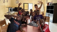 Les enfants au centre